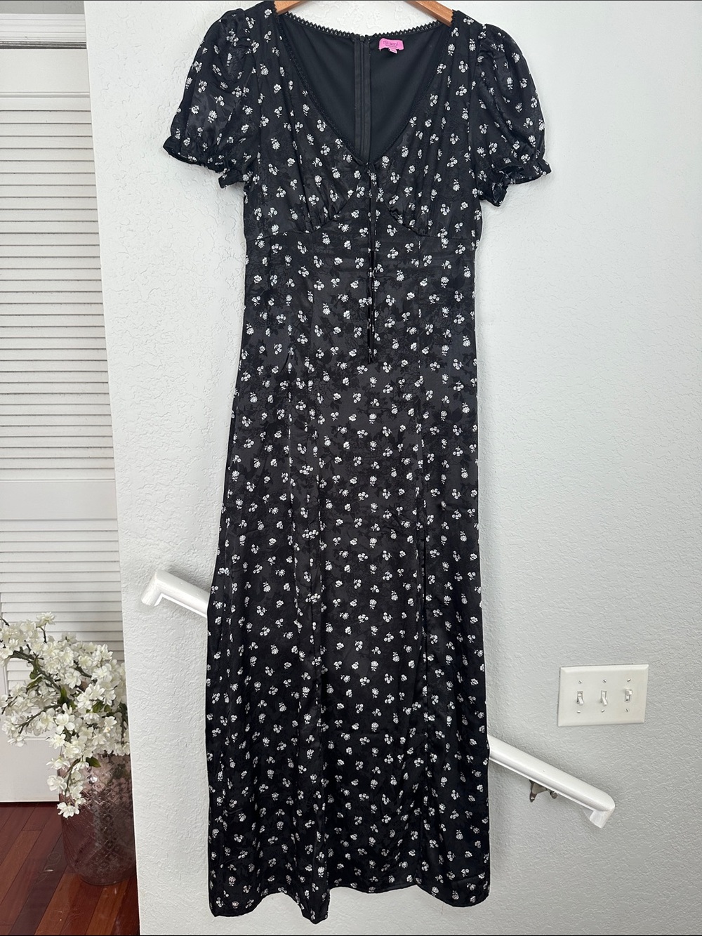 Black Maxi Dress Romantic Goth Milkmaid Halloween Vamp Vixen High Slit Ren Faire